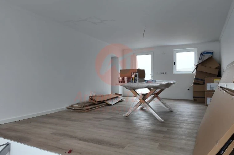 Moradia T3 para Venda em Praia da Vitoria (Santa Cruz) Foto 17