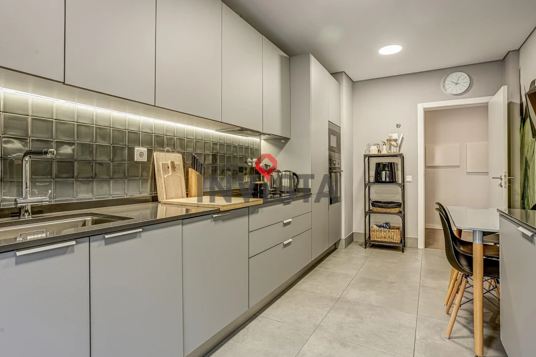 Apartamento T3 para Venda em Vila Franca de Xira Foto 15