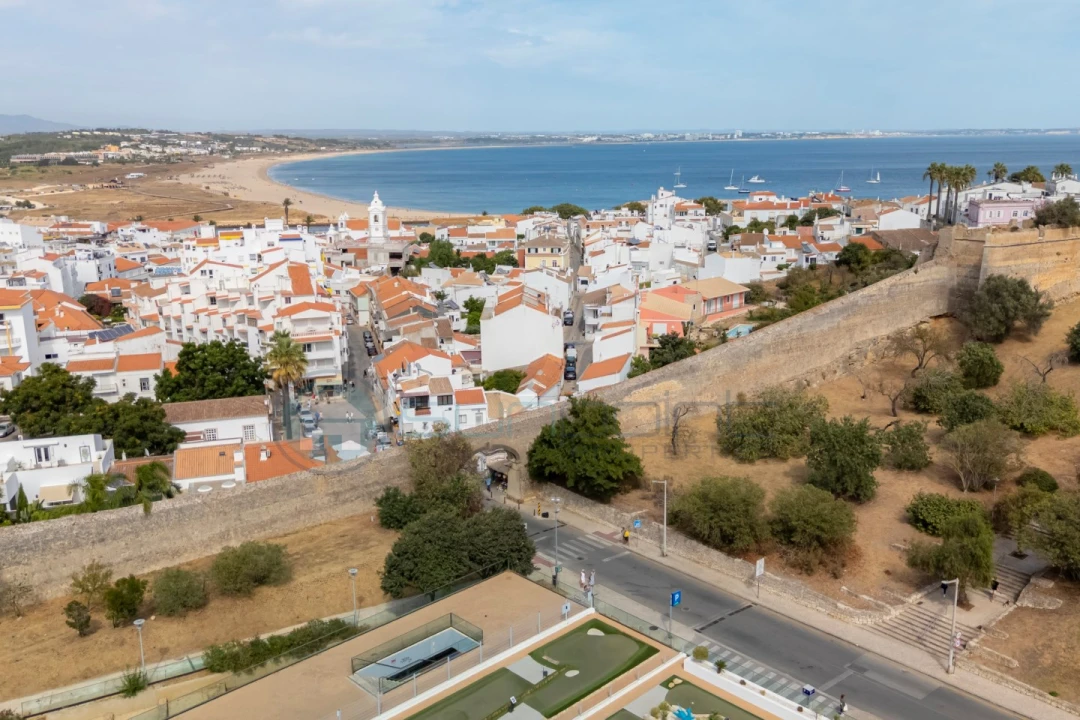Moradia T3 para Venda em Lagos (São Sebastião e Santa Maria) Foto 22