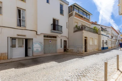Moradia T3 para Venda em Lagos (São Sebastião e Santa Maria)
