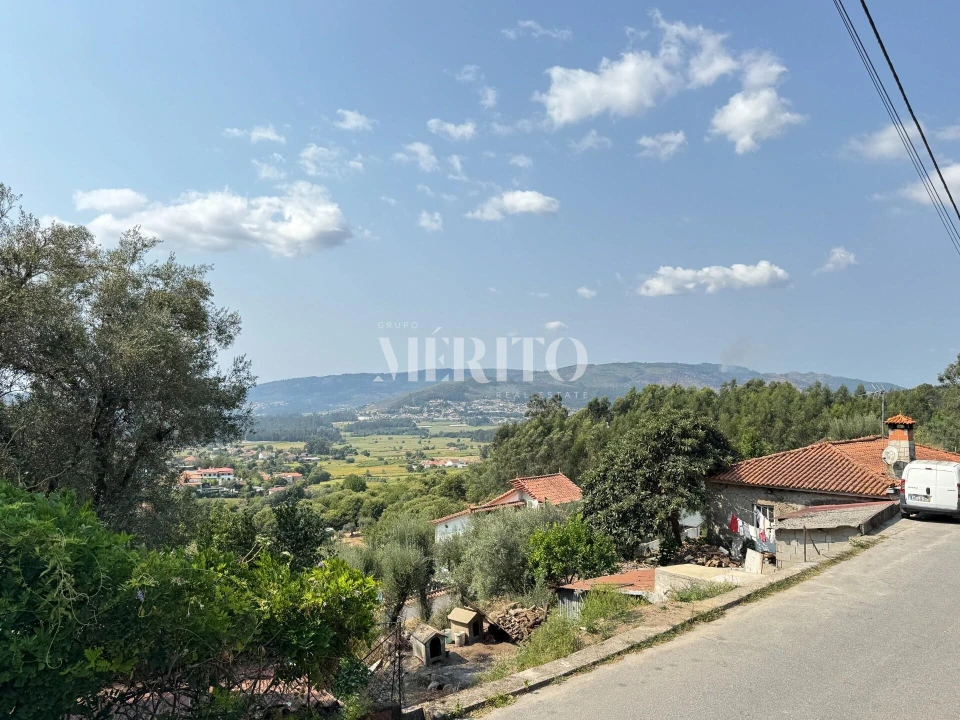 Moradia T2 para Venda em Cossourado Foto 6