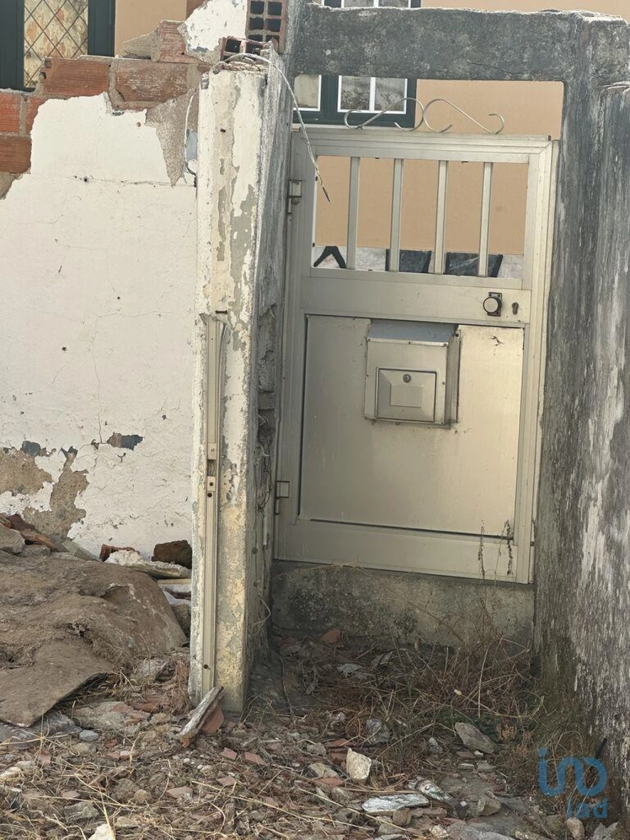 Moradia T2 para Venda em Abrigada e Cabanas de Torres Foto 4