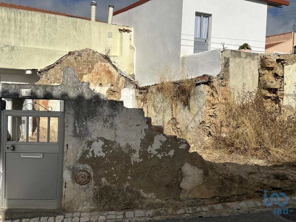 Moradia T2 para Venda em Abrigada e Cabanas de Torres Foto 6