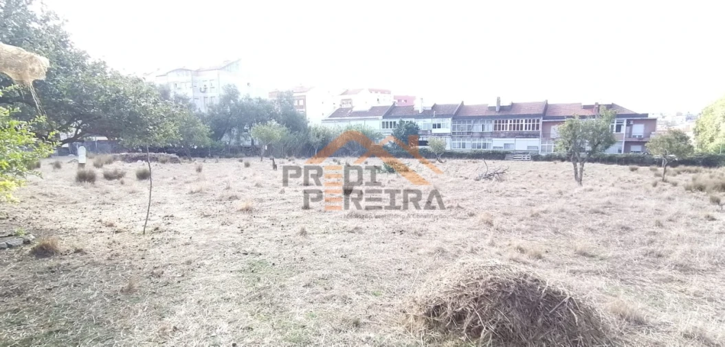 Terreno para Venda em Ramada e Caneças Foto 22