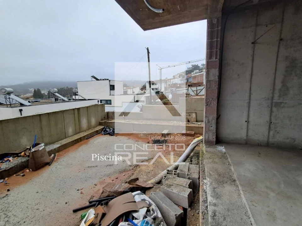 Moradia T3 para Venda em Alfena Foto 22