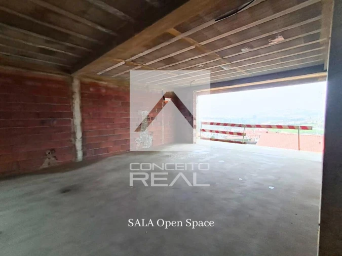 Moradia T3 para Venda em Alfena Foto 3