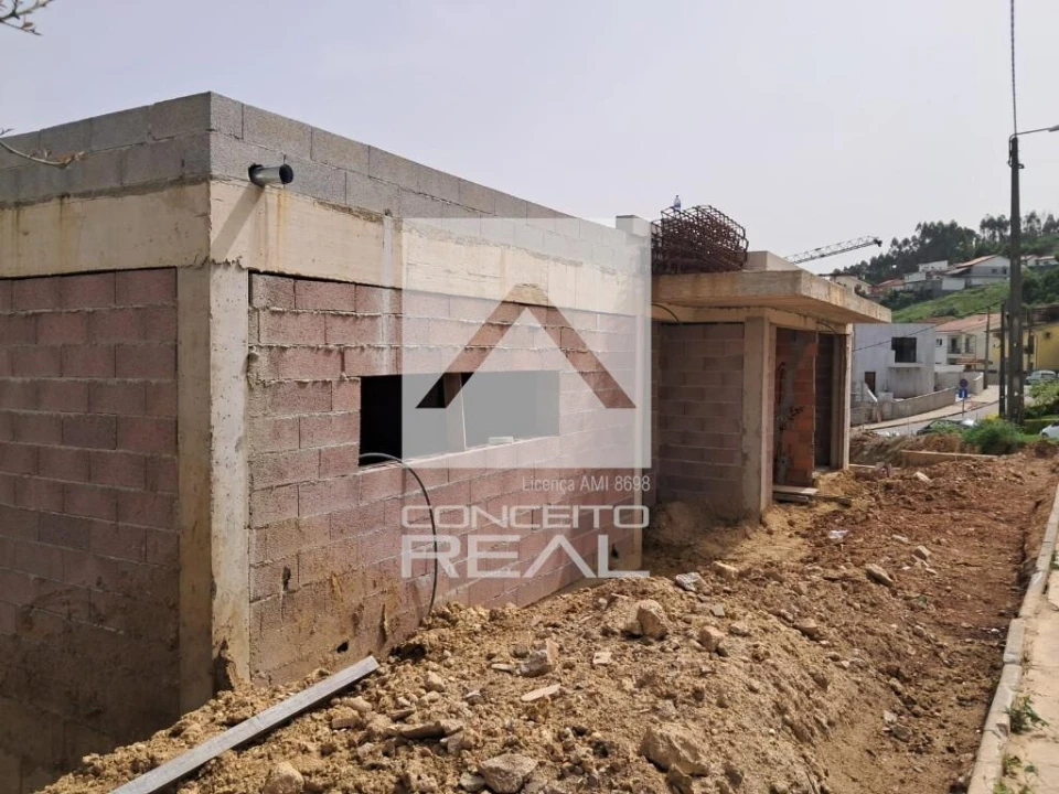 Moradia T3 para Venda em Alfena Foto 33