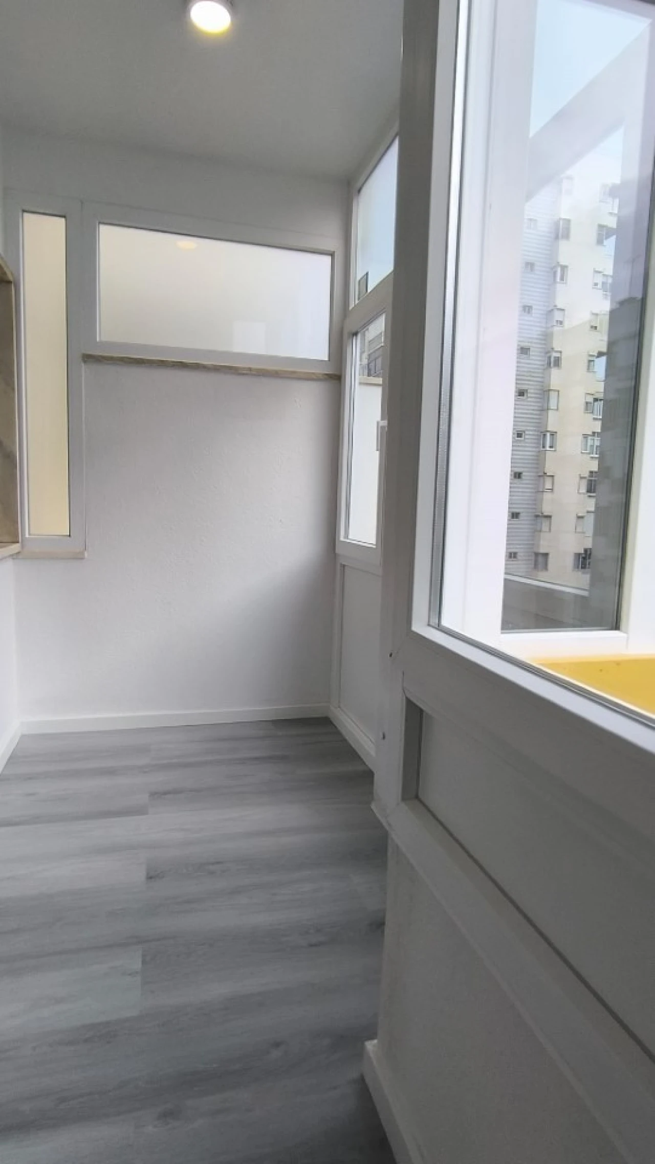 Apartamento T2 para Venda em Oeiras e São Julião da Barra, Paço de Arcos e Caxias Foto 7