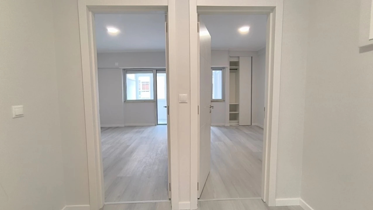 Apartamento T2 para Venda em Oeiras e São Julião da Barra, Paço de Arcos e Caxias Foto 14