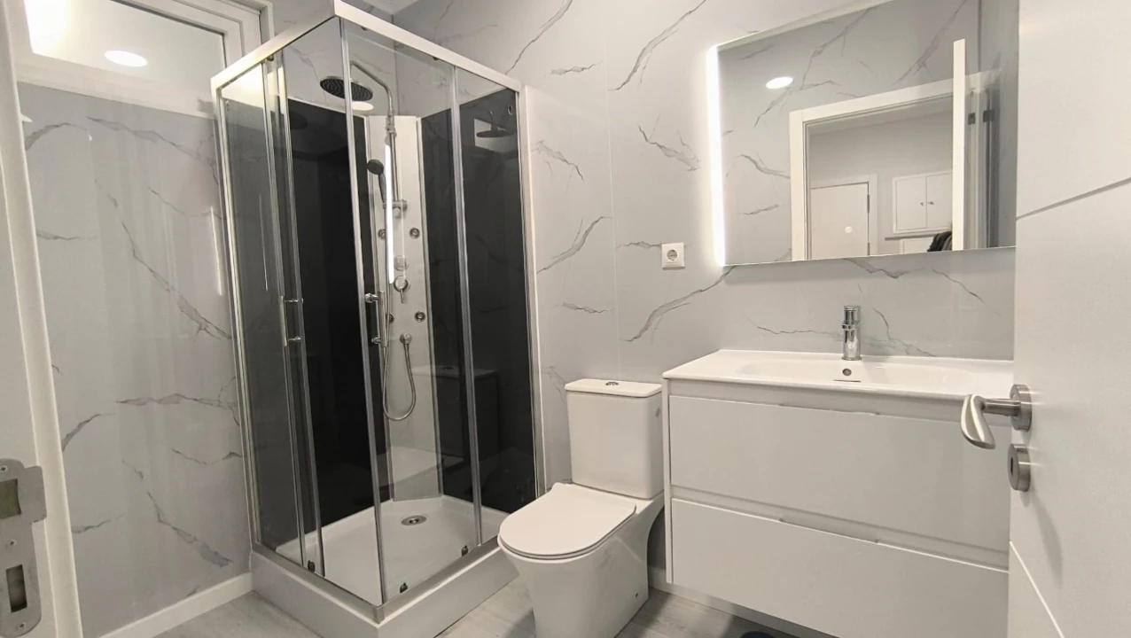 Apartamento T2 para Venda em Oeiras e São Julião da Barra, Paço de Arcos e Caxias Foto 18