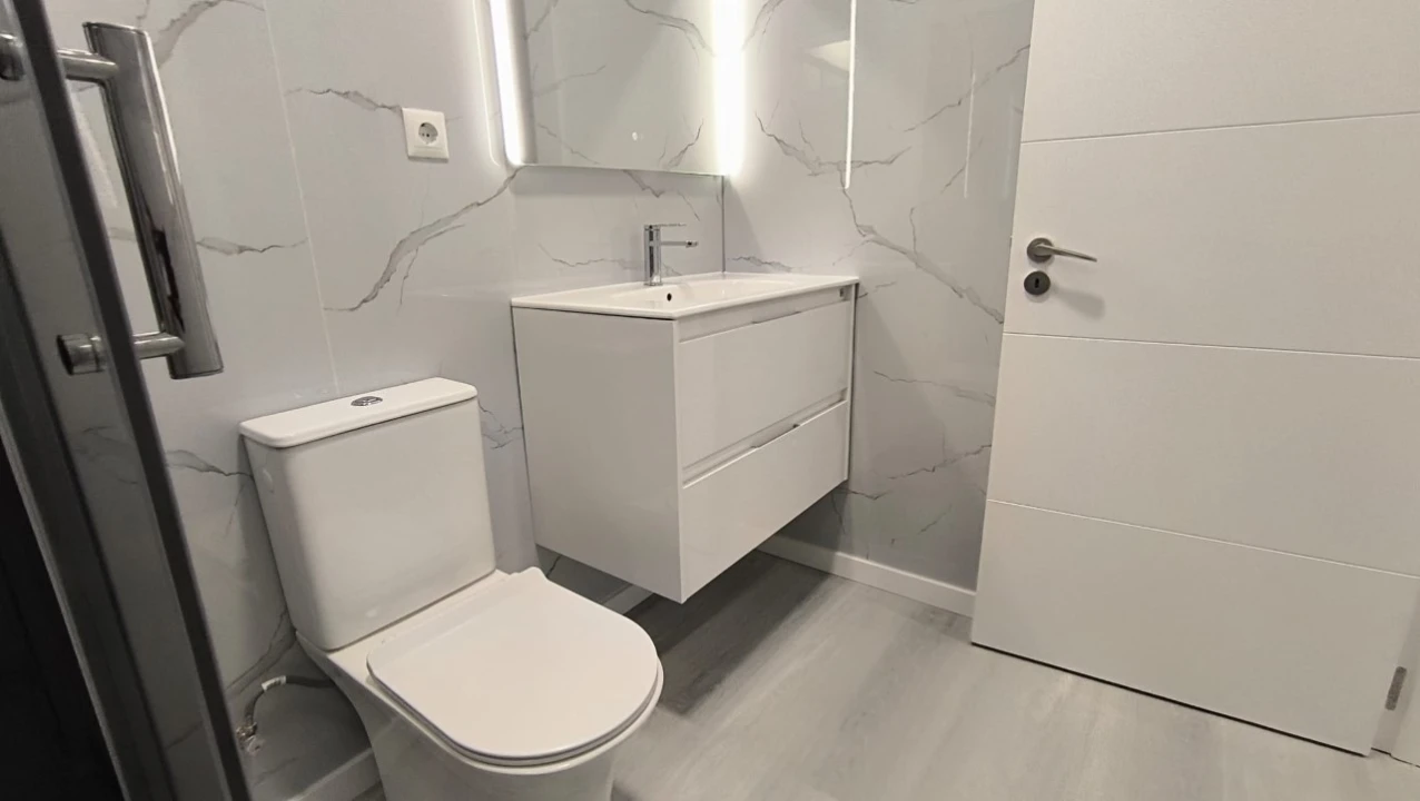 Apartamento T2 para Venda em Oeiras e São Julião da Barra, Paço de Arcos e Caxias Foto 24