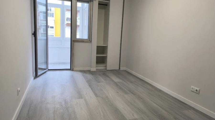 Apartamento T2 para Venda em Oeiras e São Julião da Barra, Paço de Arcos e Caxias Foto 25