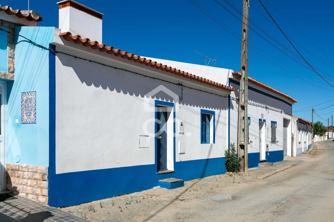 Moradia T2 para Venda em Corval Foto 17