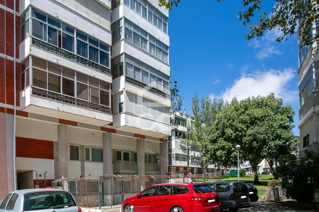 Negócio para Venda em Rio de Mouro Foto 18
