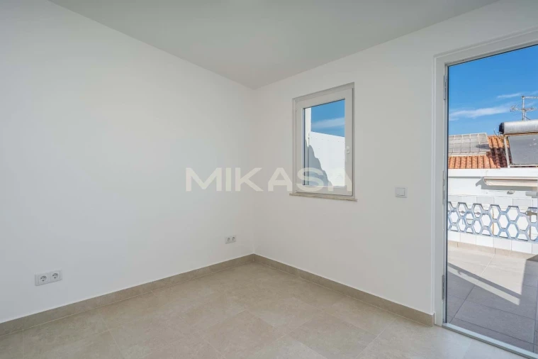 Moradia T1 para Arrendamento em Lagos (São Sebastião e Santa Maria) Foto 11