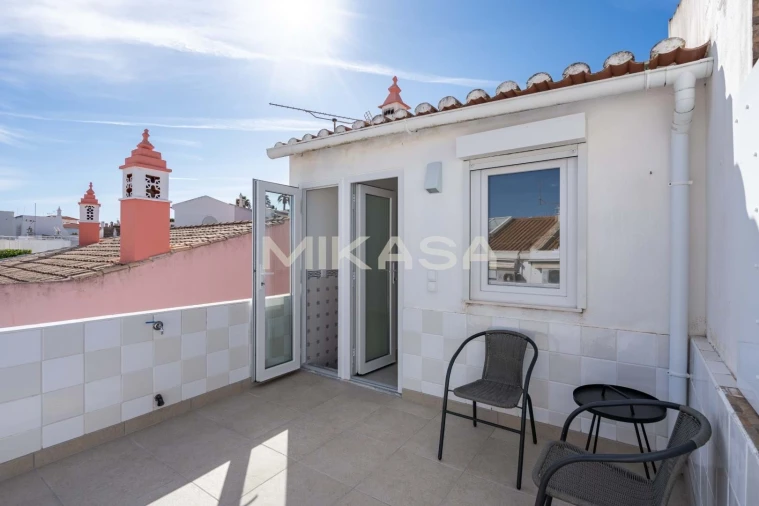 Moradia T1 para Arrendamento em Lagos (São Sebastião e Santa Maria) Foto 16