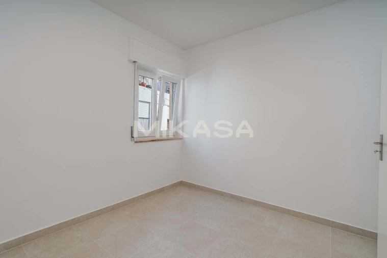 Moradia T1 para Arrendamento em Lagos (São Sebastião e Santa Maria) Foto 7