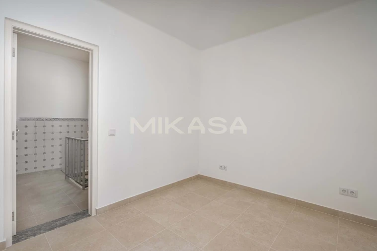 Moradia T1 para Arrendamento em Lagos (São Sebastião e Santa Maria) Foto 10