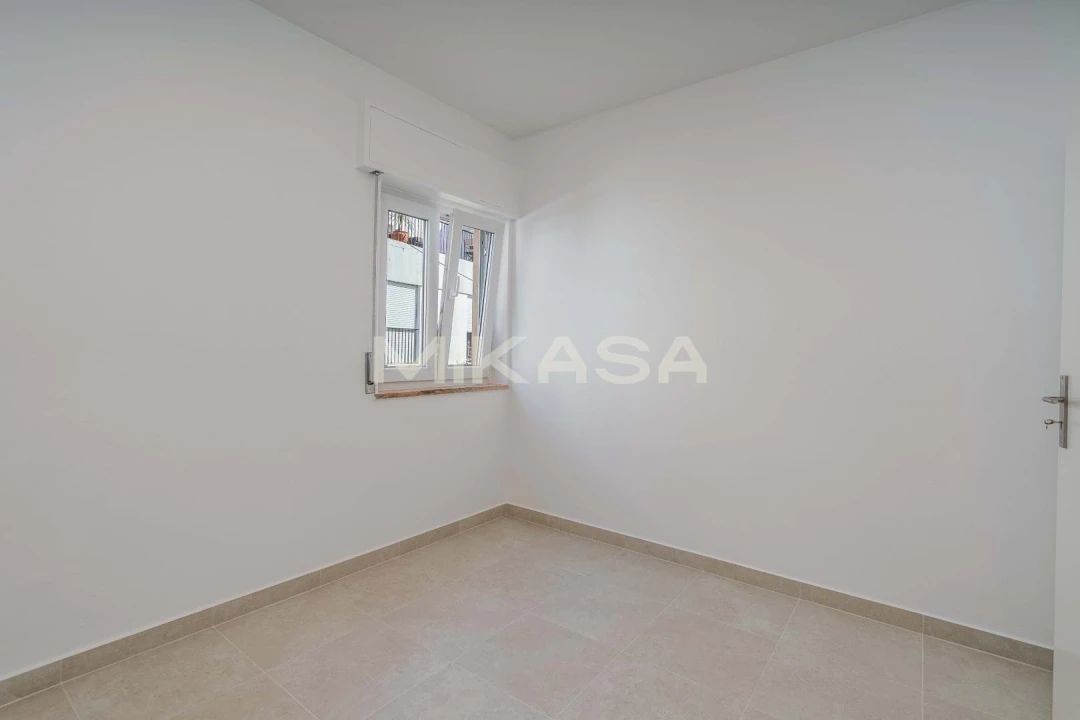 Moradia T1 para Arrendamento em Lagos (São Sebastião e Santa Maria) Foto 7