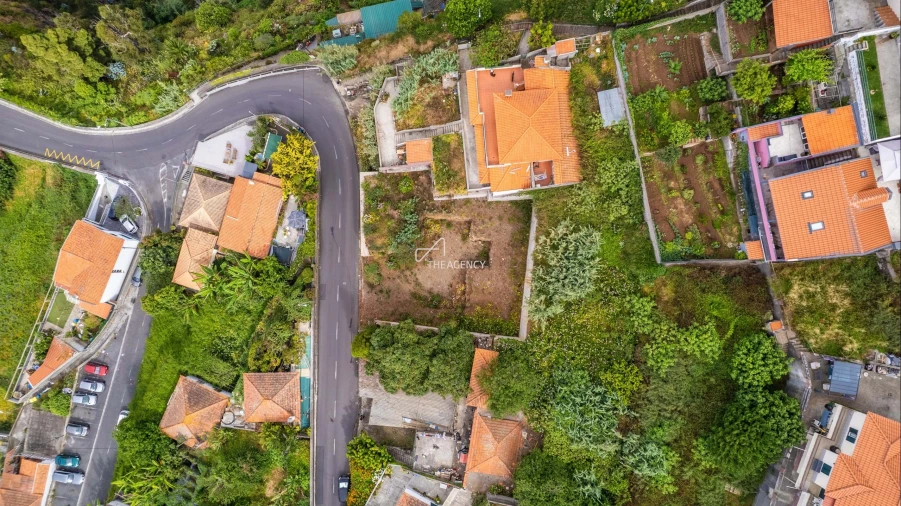 Terreno para Venda em Funchal (Santa Maria Maior)
