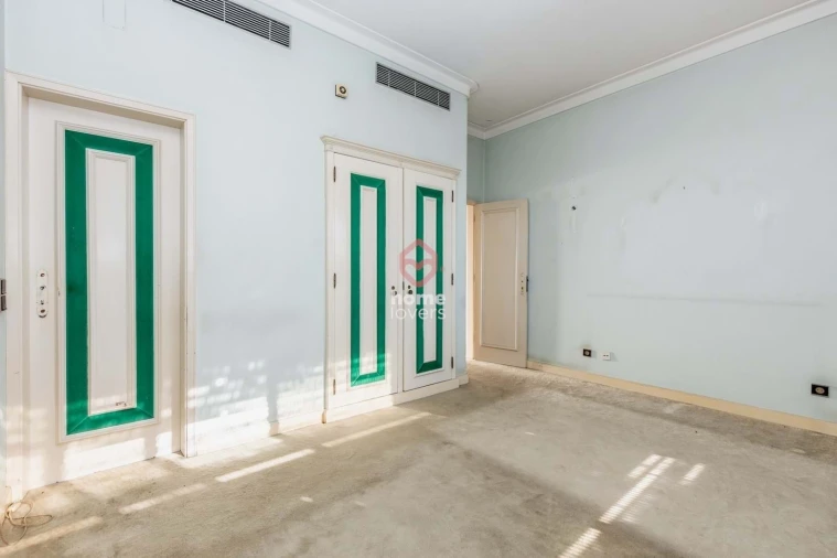 Moradia T6 para Venda em Carcavelos e Parede Foto 30