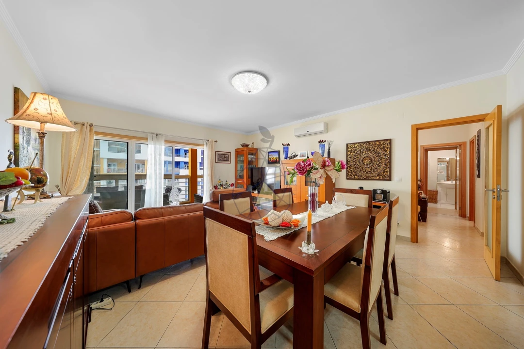 Apartamento T2 para Venda em Portimão Foto 1