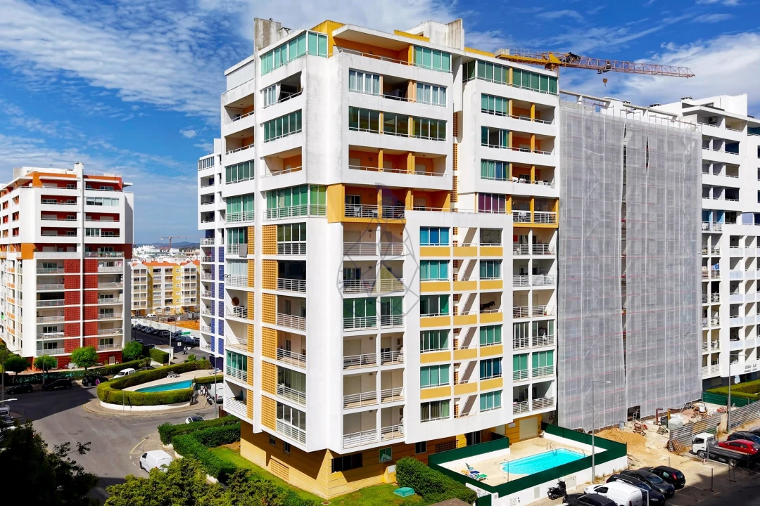 Apartamento T2 para Venda em Portimão Foto 38