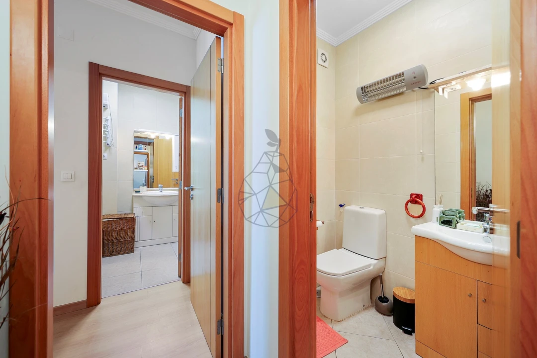 Apartamento T2 para Venda em Portimão Foto 21