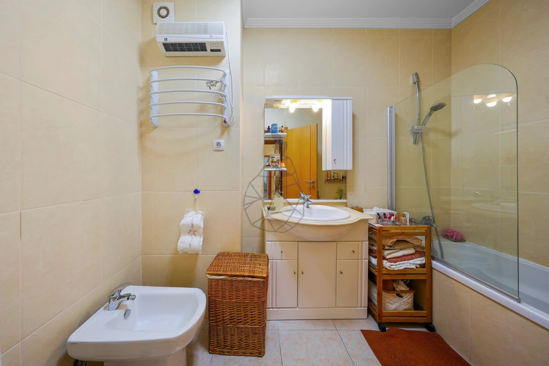 Apartamento T2 para Venda em Portimão Foto 25