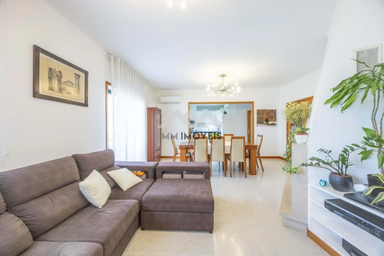 Apartamento T3 para Venda em Santa Marinha Foto 34