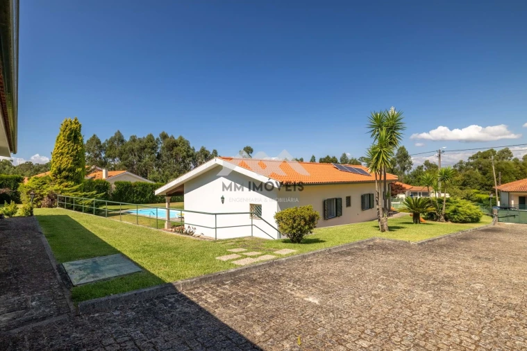 Moradia T3 para Venda em Reboreda e Nogueira Foto 71