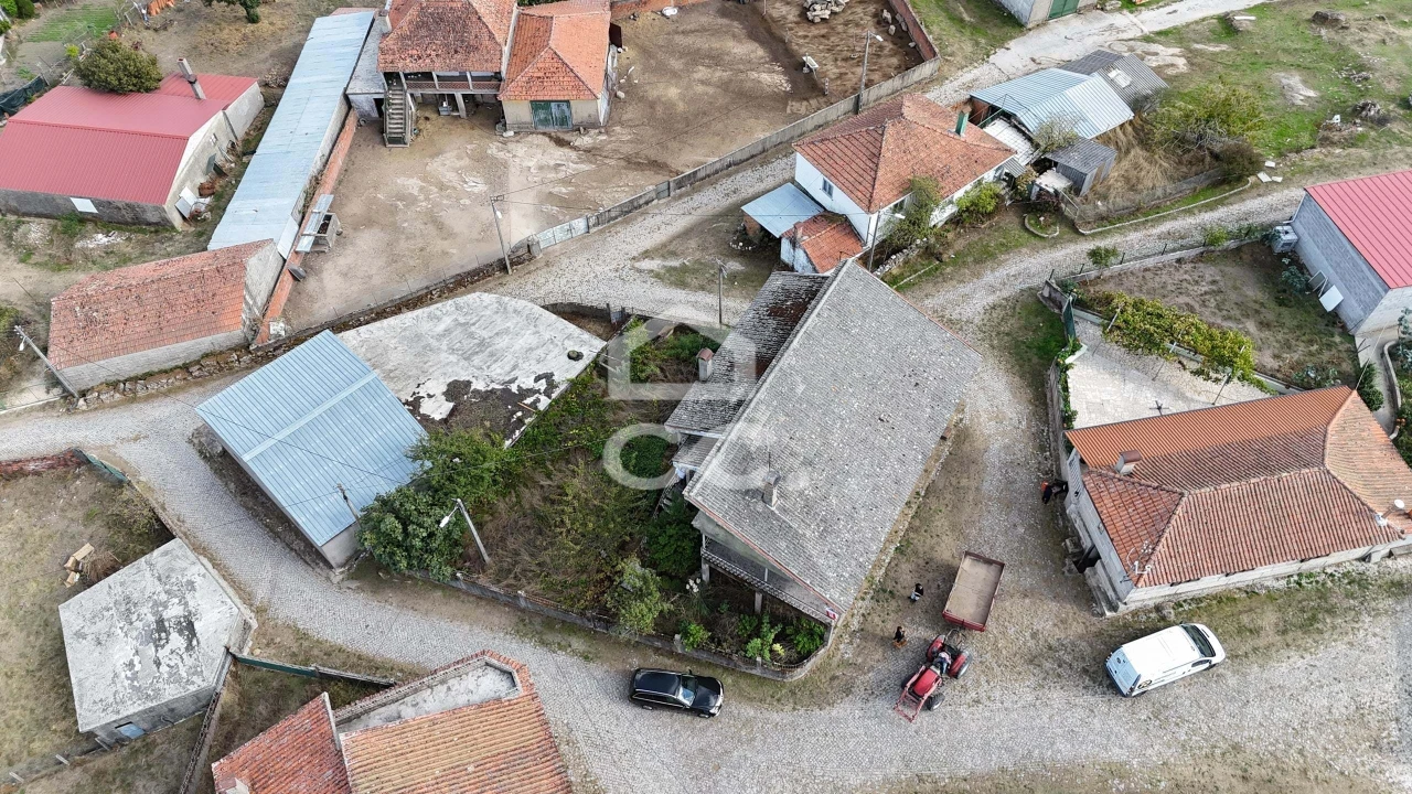 Moradia T3 para Venda em Nogueira da Montanha Foto 19