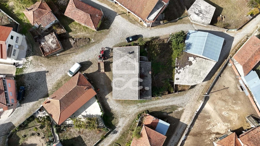 Moradia T3 para Venda em Nogueira da Montanha Foto 37