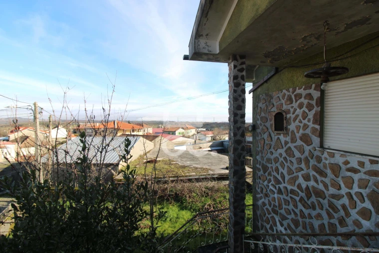 Moradia T3 para Venda em Nogueira da Montanha Foto 10