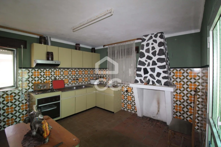 Moradia T3 para Venda em Nogueira da Montanha Foto 11