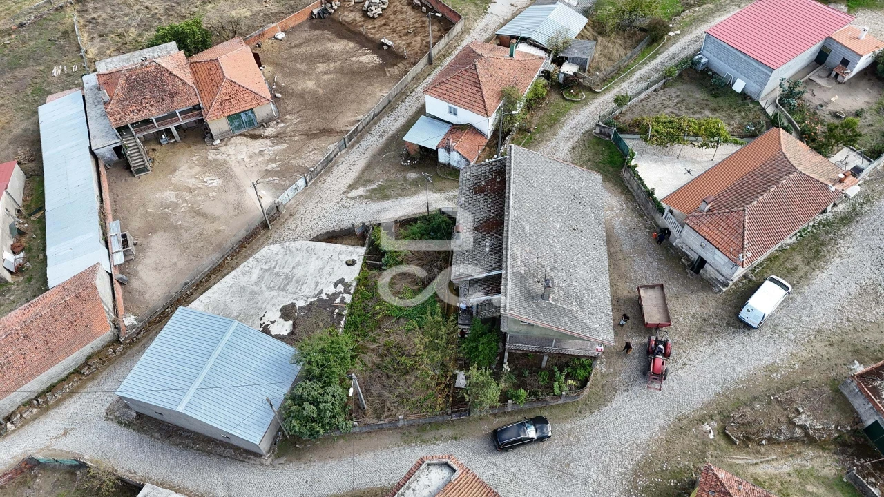 Moradia T3 para Venda em Nogueira da Montanha Foto 20