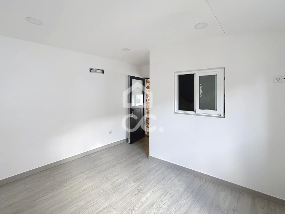 Moradia T3 para Venda em Vale de Anta Foto 6