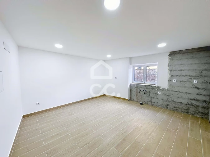 Moradia T3 para Venda em Vale de Anta Foto 11