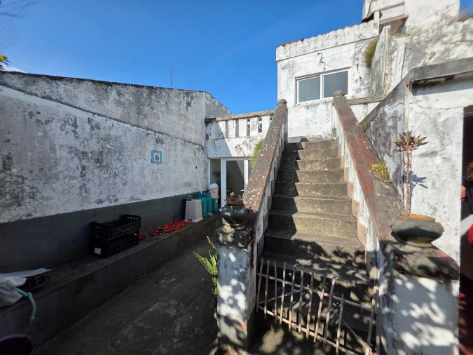 Moradia T4 para Venda em Ribeira Grande (Matriz) Foto 28