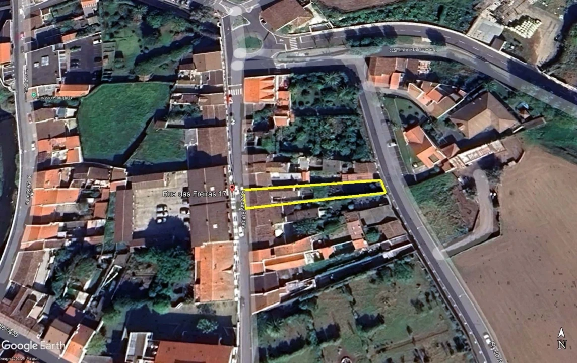 Moradia T4 para Venda em Ribeira Grande (Matriz) Foto 3