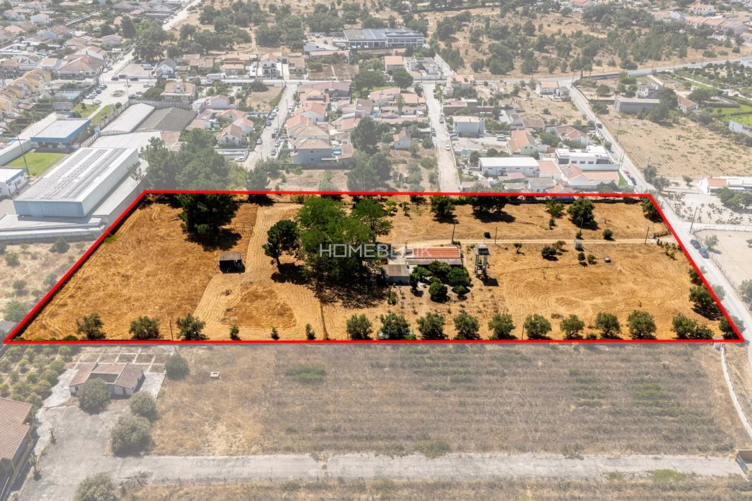 Quinta T2 para Venda em Palmela Foto 1