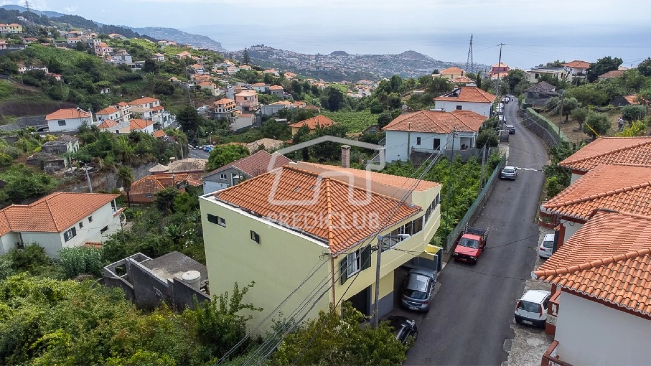 Moradia T3 para Venda em Camara de Lobos Foto 15