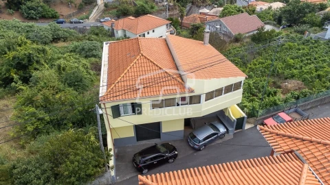 Moradia T3 para Venda em Camara de Lobos