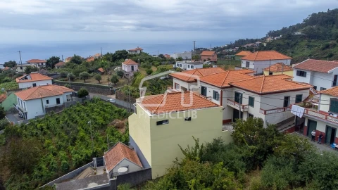 Moradia T3 para Venda em Camara de Lobos
