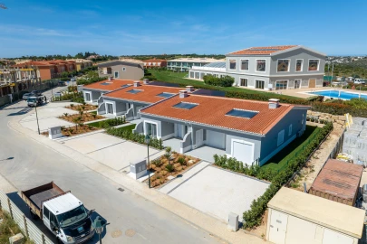 Moradia T2 para Venda em Lagos (São Sebastião e Santa Maria)