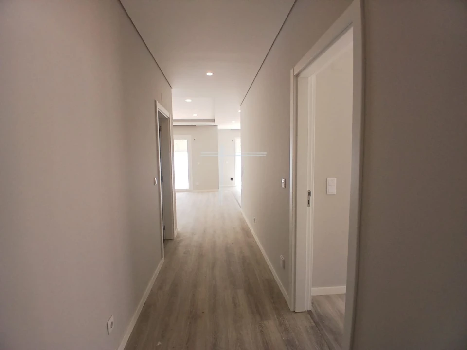 Moradia T4 para Venda em Azeitão (São Lourenço e São Simão) Foto 9