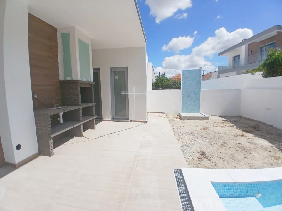 Moradia T4 para Venda em Azeitão (São Lourenço e São Simão) Foto 22