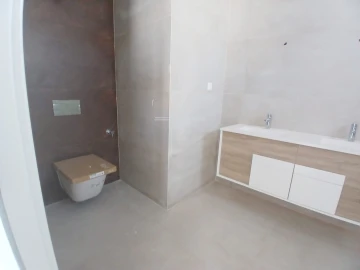 Moradia T4 para Venda em Azeitão (São Lourenço e São Simão)