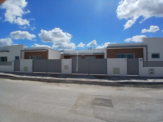 Moradia T4 para Venda em Azeitão (São Lourenço e São Simão) Foto 3