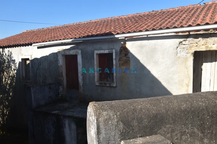 Moradia T1 para Venda em Aguda